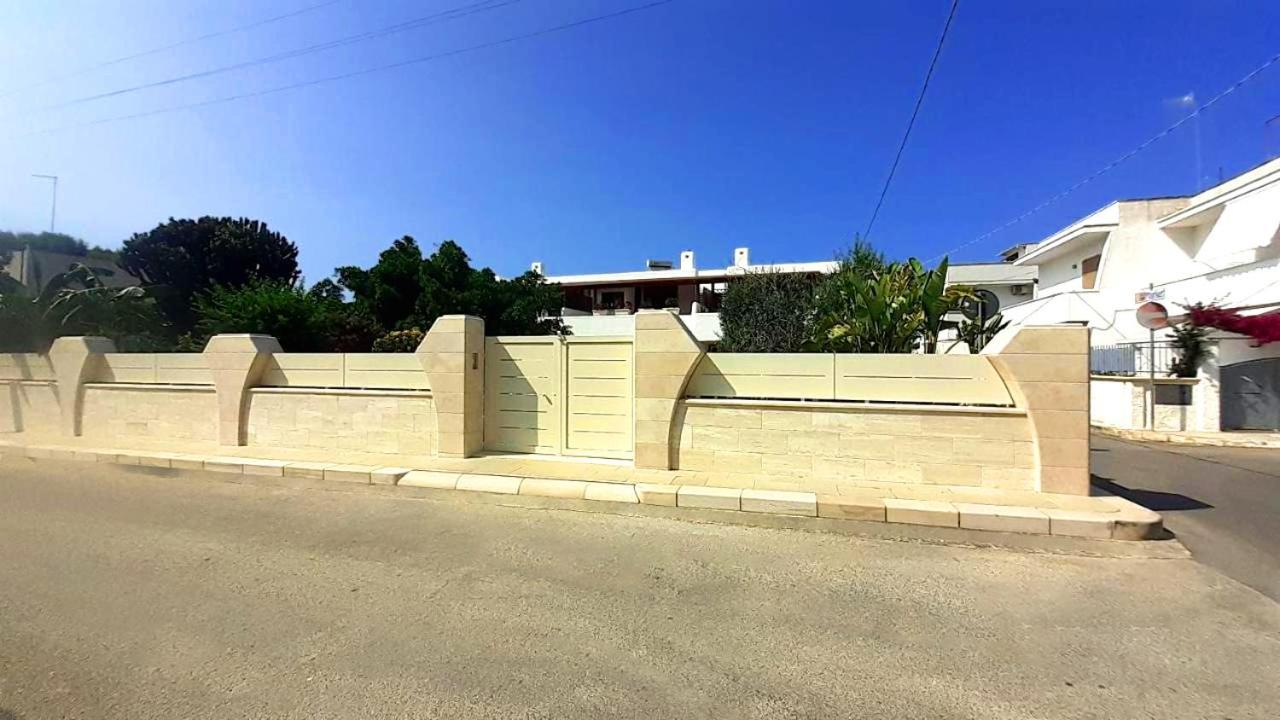 The Lux Beach Apartments سبيكتشيولا المظهر الخارجي الصورة
